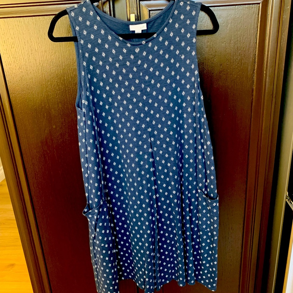 Sleeveless Blue Patterned Dress